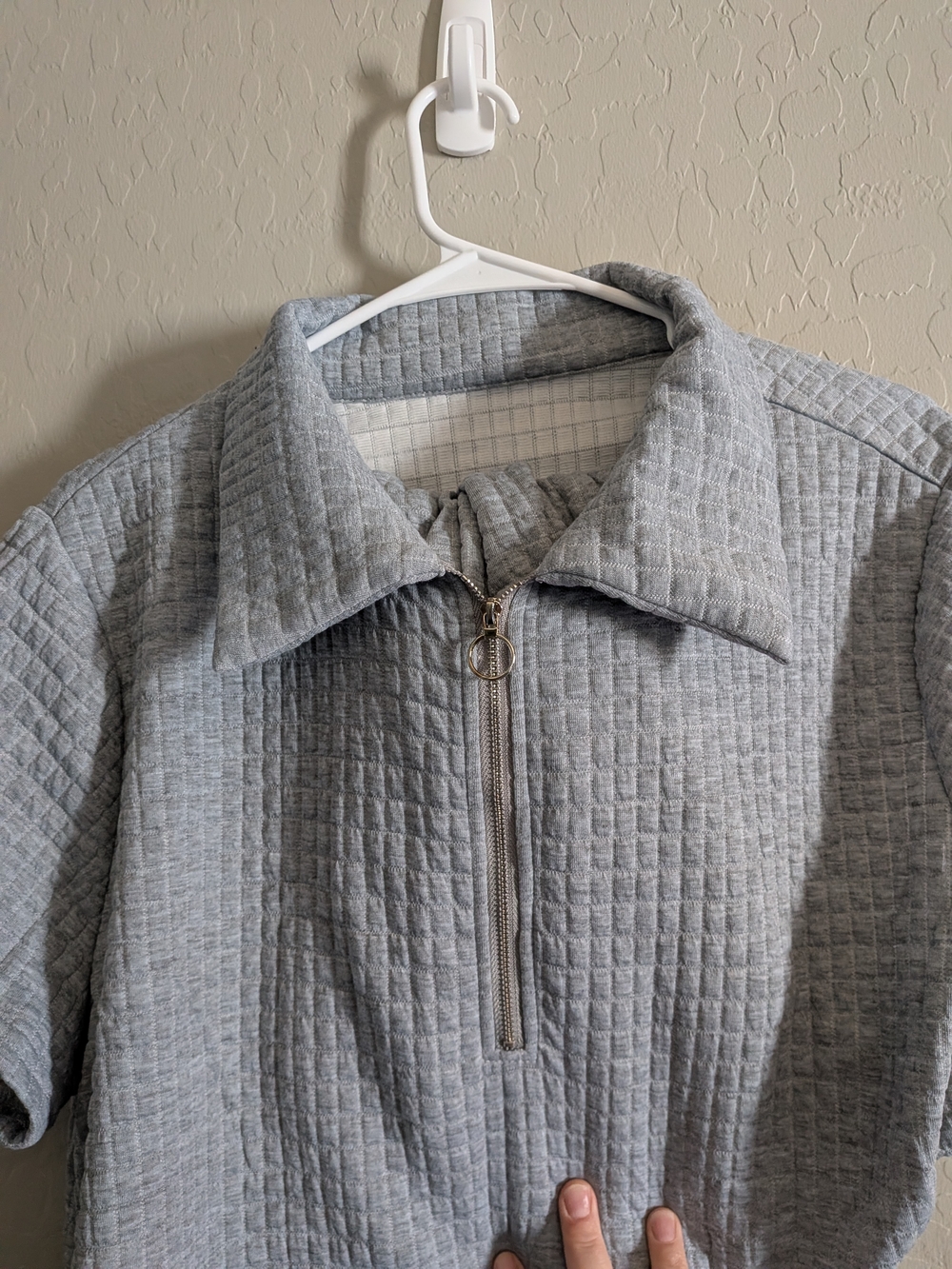 2 Piece Set 1XL SHEIN Grey Quilted Half-Zip Polo Top & Shorts! - Picture 3 of 6